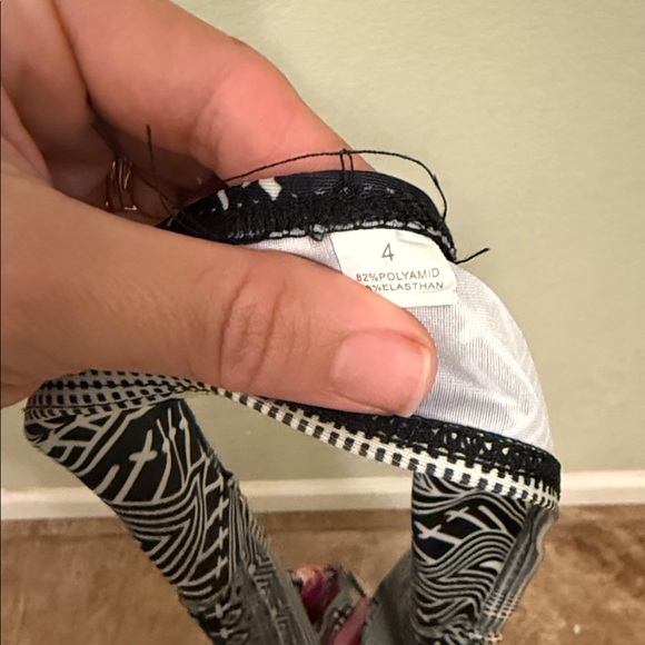 Colorful Geometric Bikini Set - Picture 3 of 4